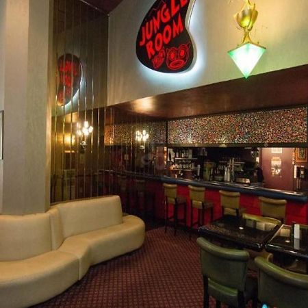 Elvis Presley'S Heartbreak Hotel Memphis Exterior photo